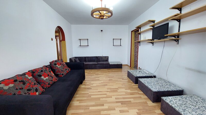 Titan, Theodor Pallady, metrou 1 Decembrie la 10 minute mers, bloc stradal