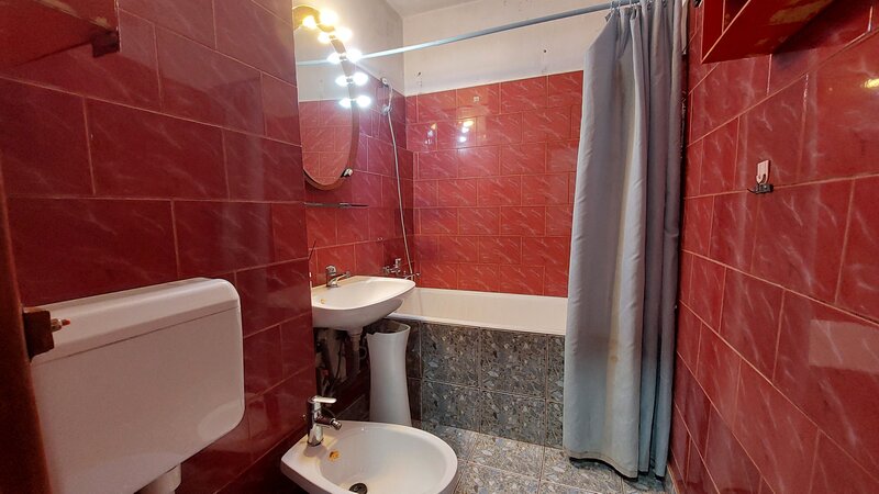 Titan, Theodor Pallady, metrou 1 Decembrie la 10 minute mers, bloc stradal